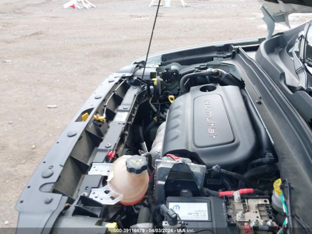 ZACCJABB0JPJ52044 Jeep Renegade Latitude Fwd