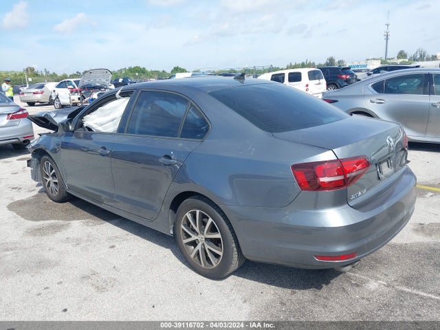 3VWB67AJ9GM263924 Volkswagen Jetta 1.4t Se