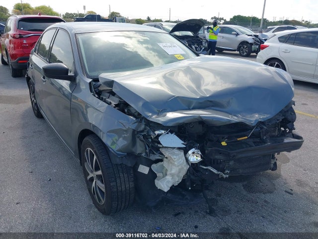 3VWB67AJ9GM263924 Volkswagen Jetta 1.4t Se