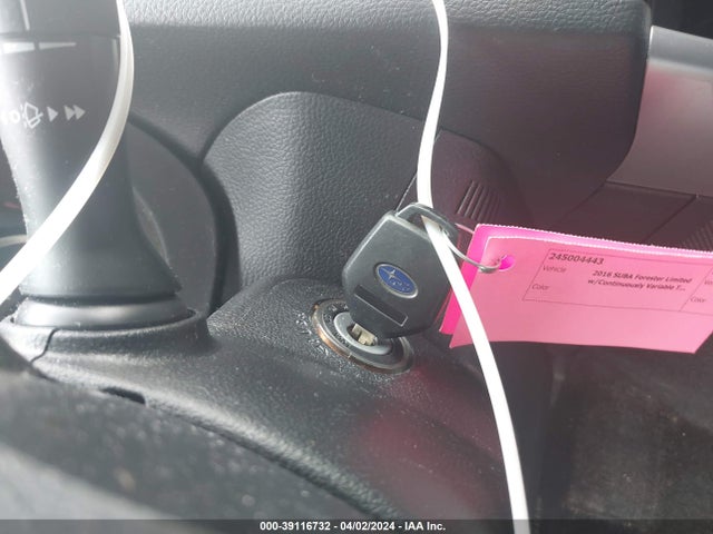 Subaru Forester 2.5i Limited 2016 JF2SJARC1GH526868 Image 11