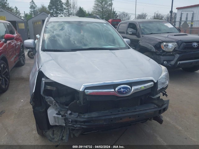 Subaru Forester 2.5i Limited 2016 JF2SJARC1GH526868 Image 12