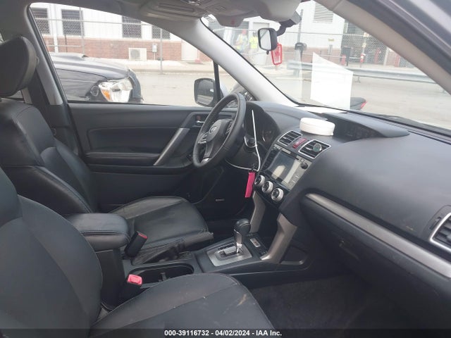 Subaru Forester 2.5i Limited 2016 JF2SJARC1GH526868 Image 5