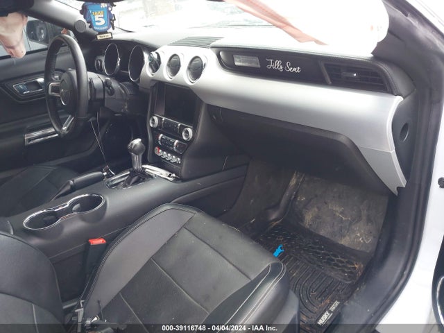 Ford Mustang Ecoboost 2015 1FA6P8TH9F5385548 Image 5