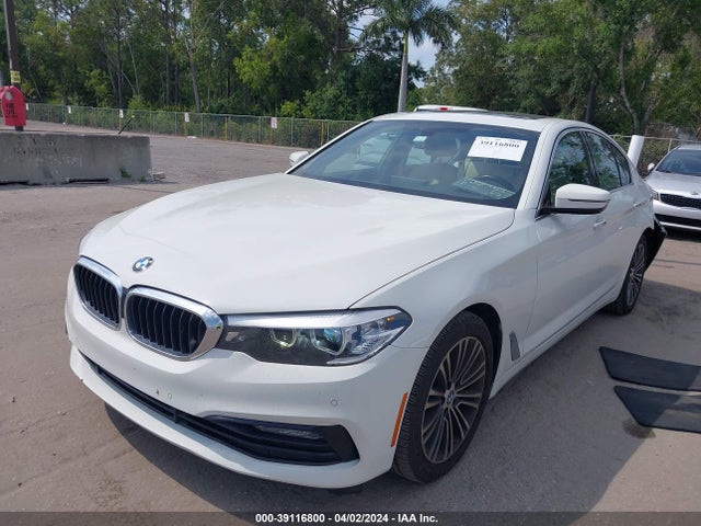 BMW 530I 2018 WBAJA5C51JWA57277 Image 2