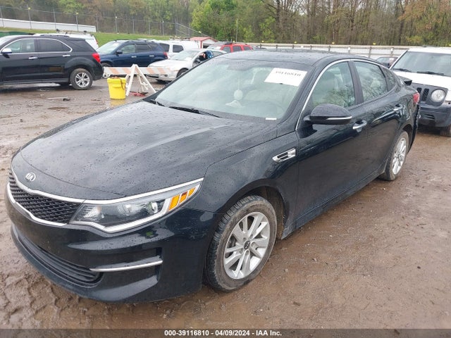 KIA Optima Lx 2017 5XXGT4L32HG164850 Image 2