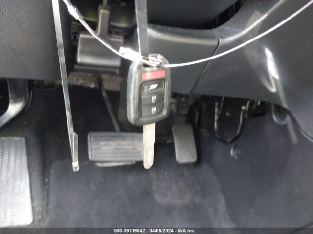 2HKRM4H41GH665173 Honda CR-V SE