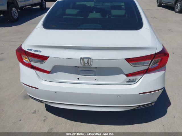 1HGCV2F92MA026889 Honda Accord Touring