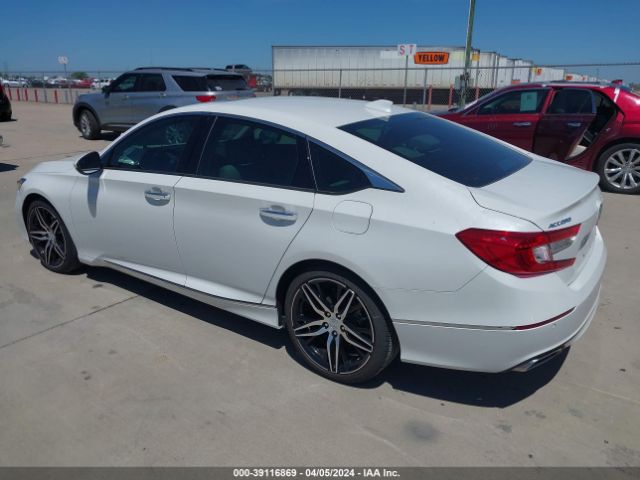 1HGCV2F92MA026889 Honda Accord Touring