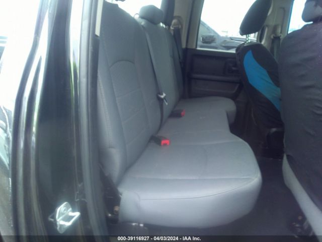 1C6RR7FG7JS182156 RAM 1500 Tradesman Quad Cab 4x4 6'4 Box