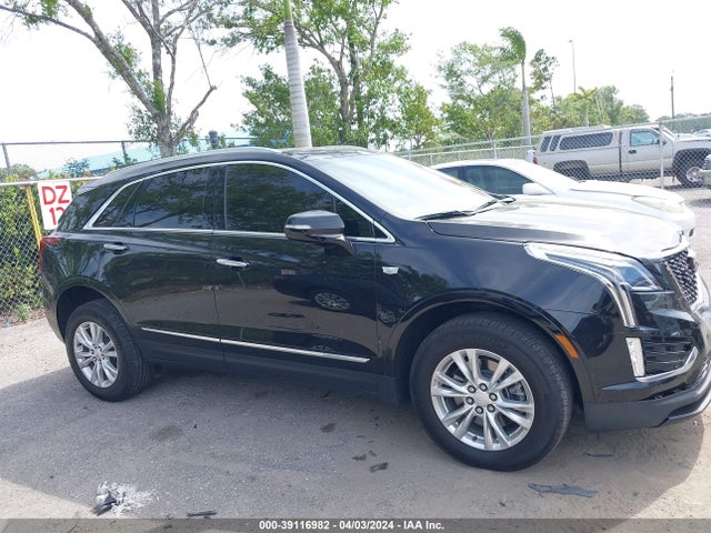 1GYKNAR4XMZ188141 Cadillac Xt5 Fwd Luxury
