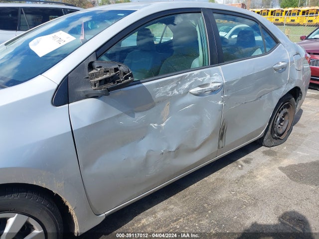 Toyota COROLLA LE 2015 2T1BURHE8FC258041 Image 12