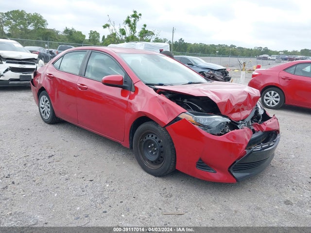Toyota COROLLA LE 2018 2T1BURHE5JC977207 Image 1