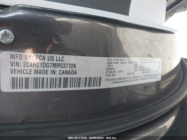 2C4RC1DG7MR537729 Chrysler Voyager Lxi