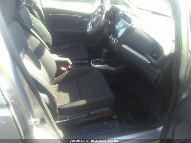 Honda FIT EX 2019 3HGGK5H8XKM739054 Image 5