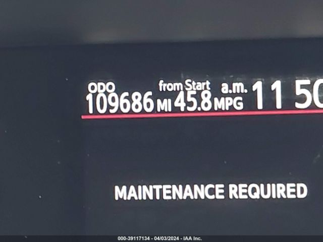 JTDKDTB38G1140033 Toyota Prius C One