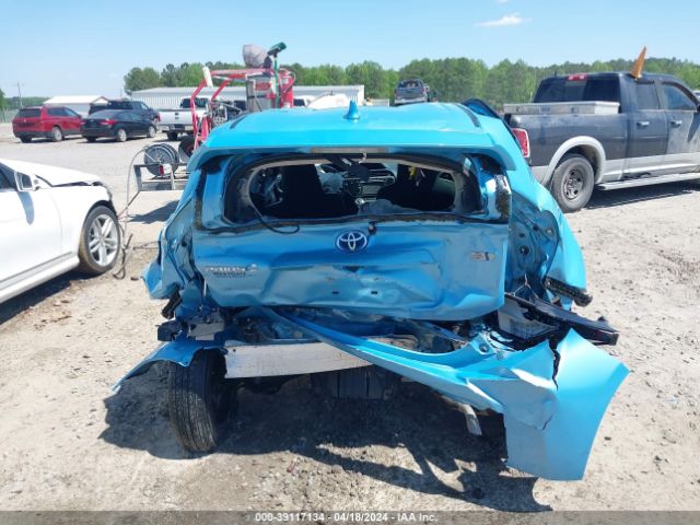 JTDKDTB38G1140033 Toyota Prius C One