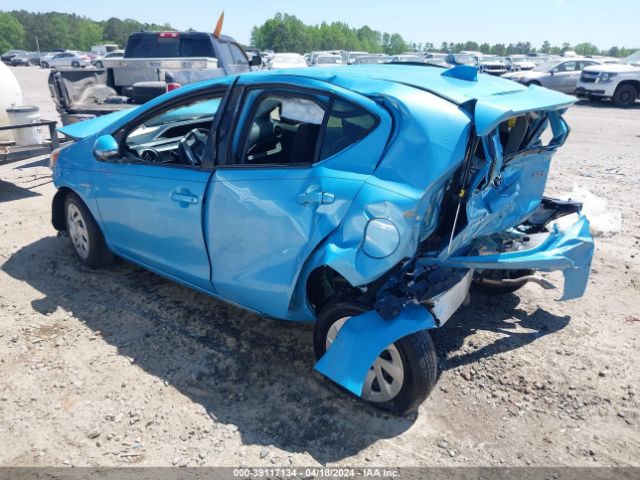 JTDKDTB38G1140033 Toyota Prius C One