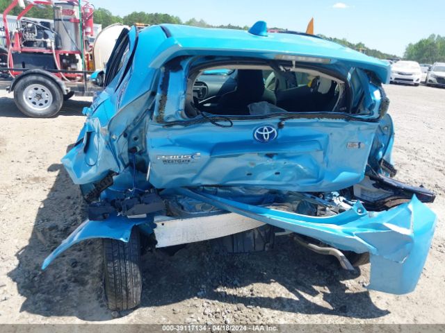 JTDKDTB38G1140033 Toyota Prius C One