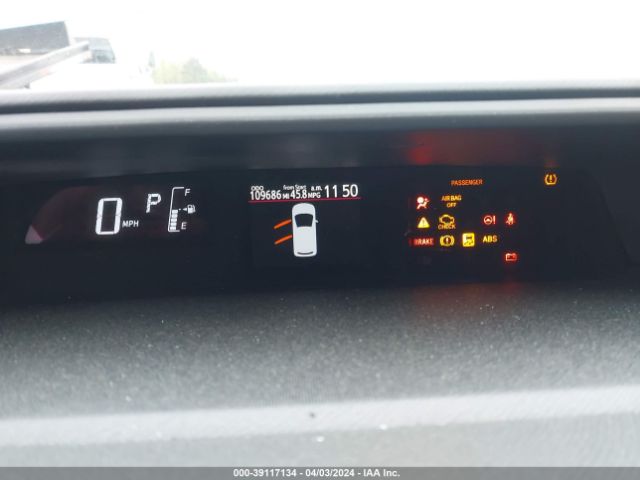 JTDKDTB38G1140033 Toyota Prius C One