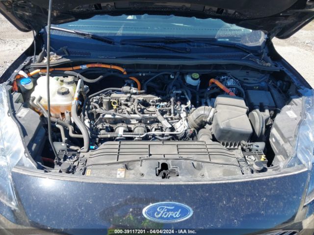1FMCU0DZ2MUB12190 Ford Escape Titanium Hybrid