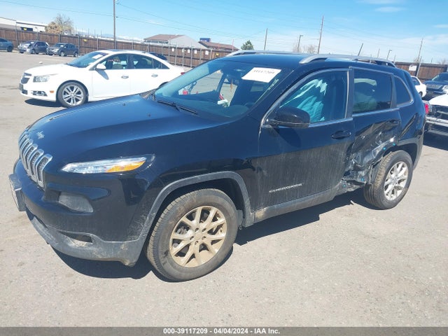 1C4PJMLX8JD578661 Jeep Cherokee Latitude Plus 4x4