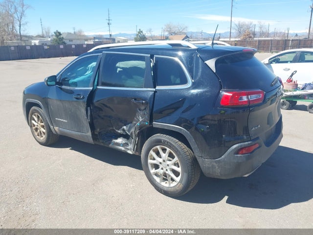 1C4PJMLX8JD578661 Jeep Cherokee Latitude Plus 4x4