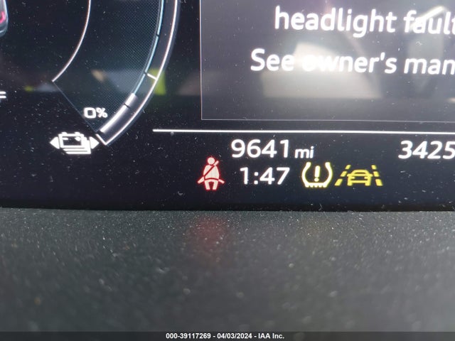 WA1LAAGE3NB010478 Audi E-tron Premium Plus Quattro