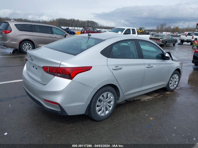 Hyundai ACCENT SE 2022 3KPC24A67NE154852 Image 4
