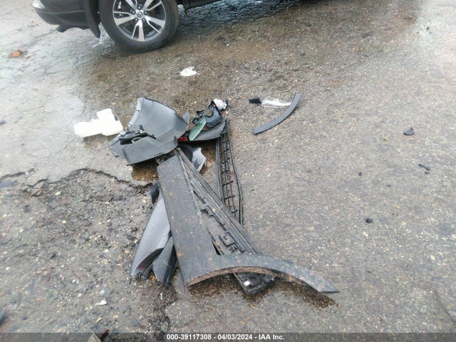 Toyota Rav4 Xle 2018 JTMRFREV8JJ730989 Image 11