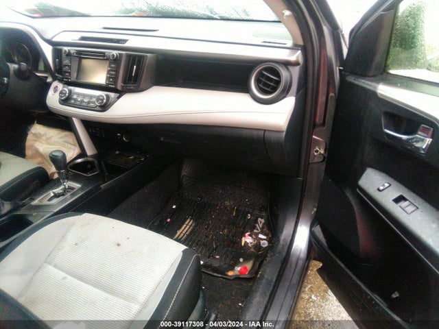 Toyota Rav4 Xle 2018 JTMRFREV8JJ730989 Image 5