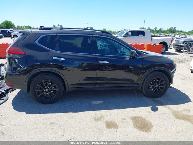 Nissan ROGUE SV 2018 5N1AT2MT3JC731139 Image 14