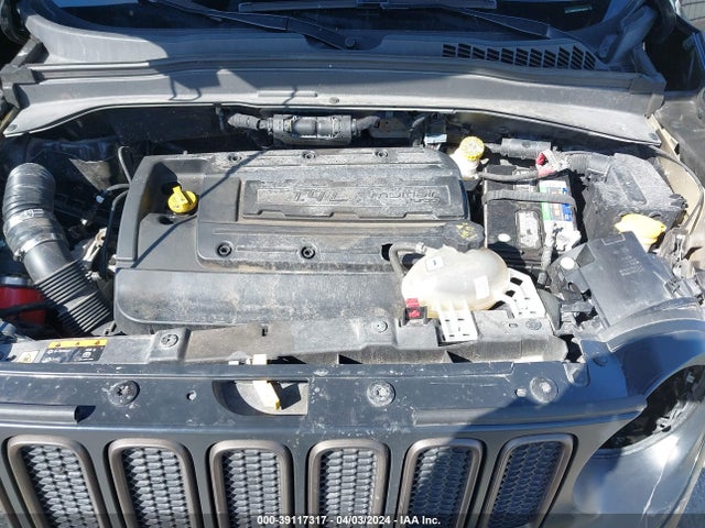 ZACCJABW6GPC86992 Jeep Renegade 75th Anniversary