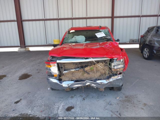 1GCNCNEH2JZ132828 Chevrolet Silverado 1500 Ls