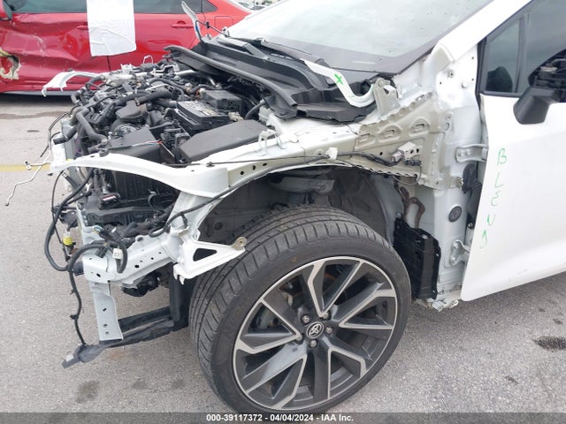 Toyota COROLLA SE 2020 5YFS4RCE3LP044481 Image 18