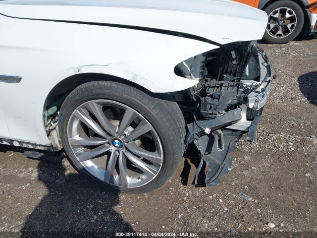 BMW 528i Xdrive 2016 WBA5A7C59GG644114 Image 13