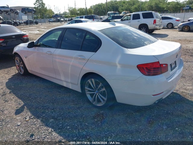 BMW 528i Xdrive 2016 WBA5A7C59GG644114 Image 3