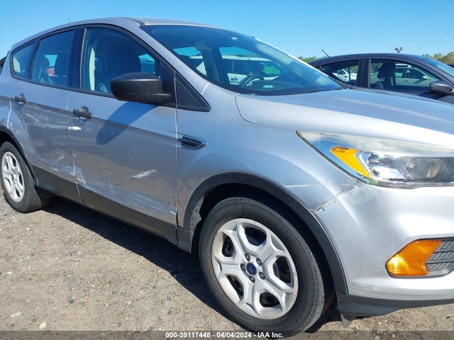Ford ESCAPE S 2017 1FMCU0F71HUD86871 Image 17