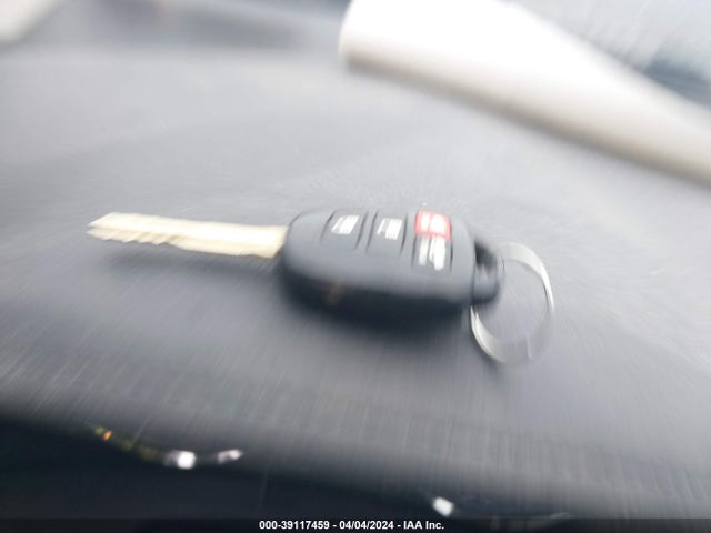 Toyota COROLLA LE 2018 5YFBURHE1JP803442 Image 11