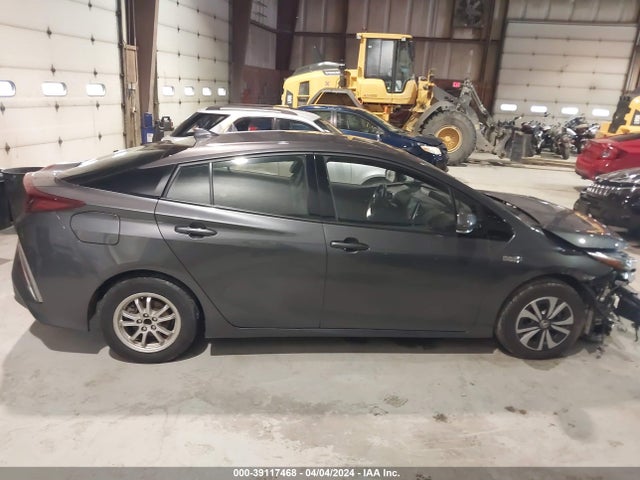Toyota Prius Prime Premium 2018 JTDKARFP2J3082120 Image 13
