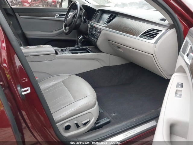 Hyundai Genesis 3.8 2015 KMHGN4JE3FU027899 Image 5