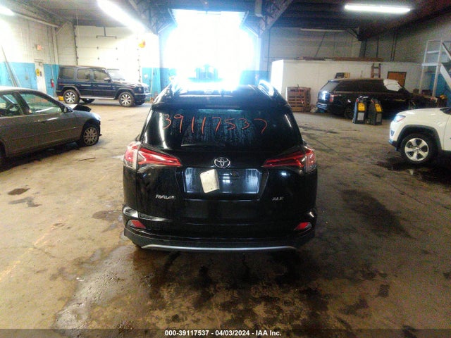 Toyota Rav4 Xle 2017 2T3WFREV5HW349325 Image 16