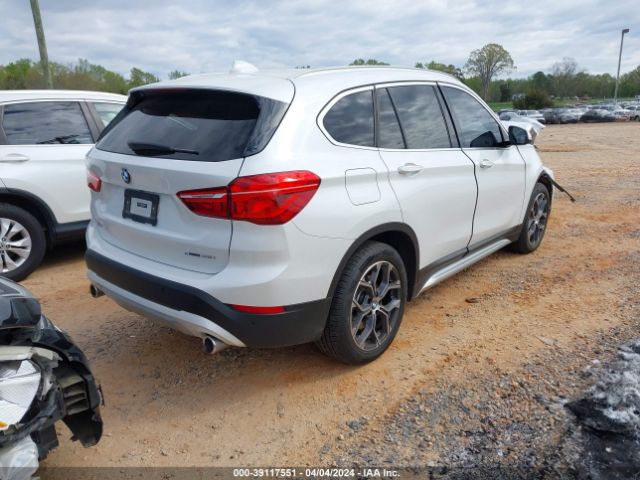 2021 BMW X1 WBXJG7C09M5T58374 Photo 3