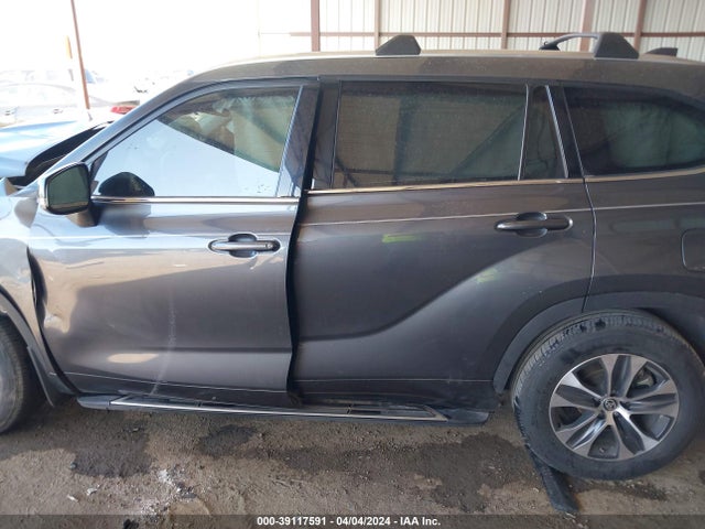 Toyota Highlander Xle 2021 5TDGZRAH6MS514838 Image 14