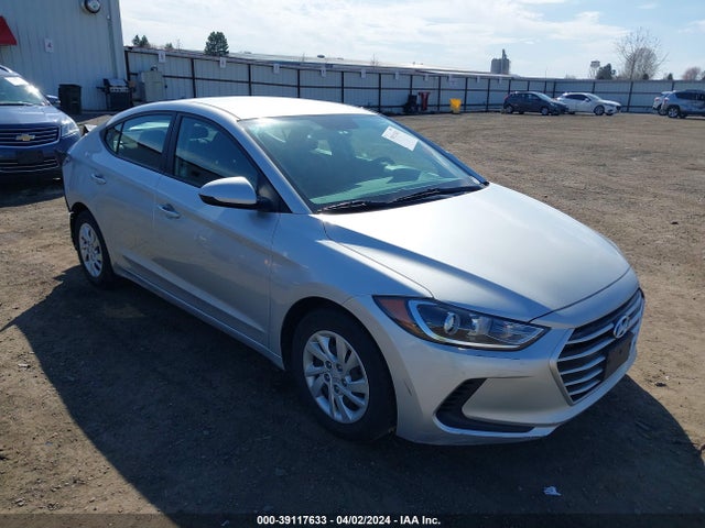 2018 5NPD74LF3JH283129 main image