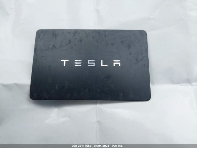 5YJYGDEF9LF011393 Tesla Model Y Long Range Dual Motor All-wheel Drive/performance Dual Motor All-wheel Drive