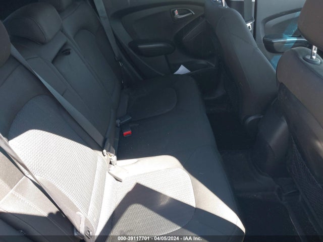 Hyundai TUCSON GLS 2015 KM8JT3AF5FU101127 Image 8