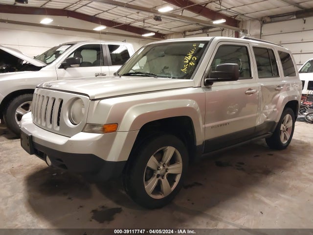 1C4NJRFB8ED616089 Jeep Patriot Latitude