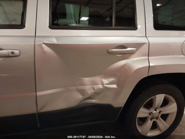 1C4NJRFB8ED616089 Jeep Patriot Latitude
