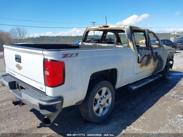 Chevrolet Silverado 2500hd Ltz 2015 1GC1KWE81FF100355 Image 4