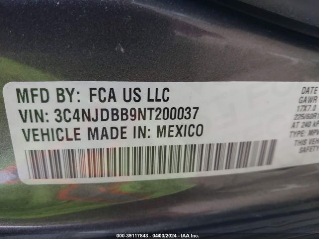 3C4NJDBB9NT200037 Jeep Compass Latitude 4x4